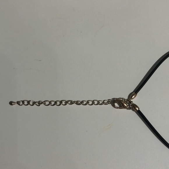 Short Precious Stone necklace   $23 - Picture 5 of 5